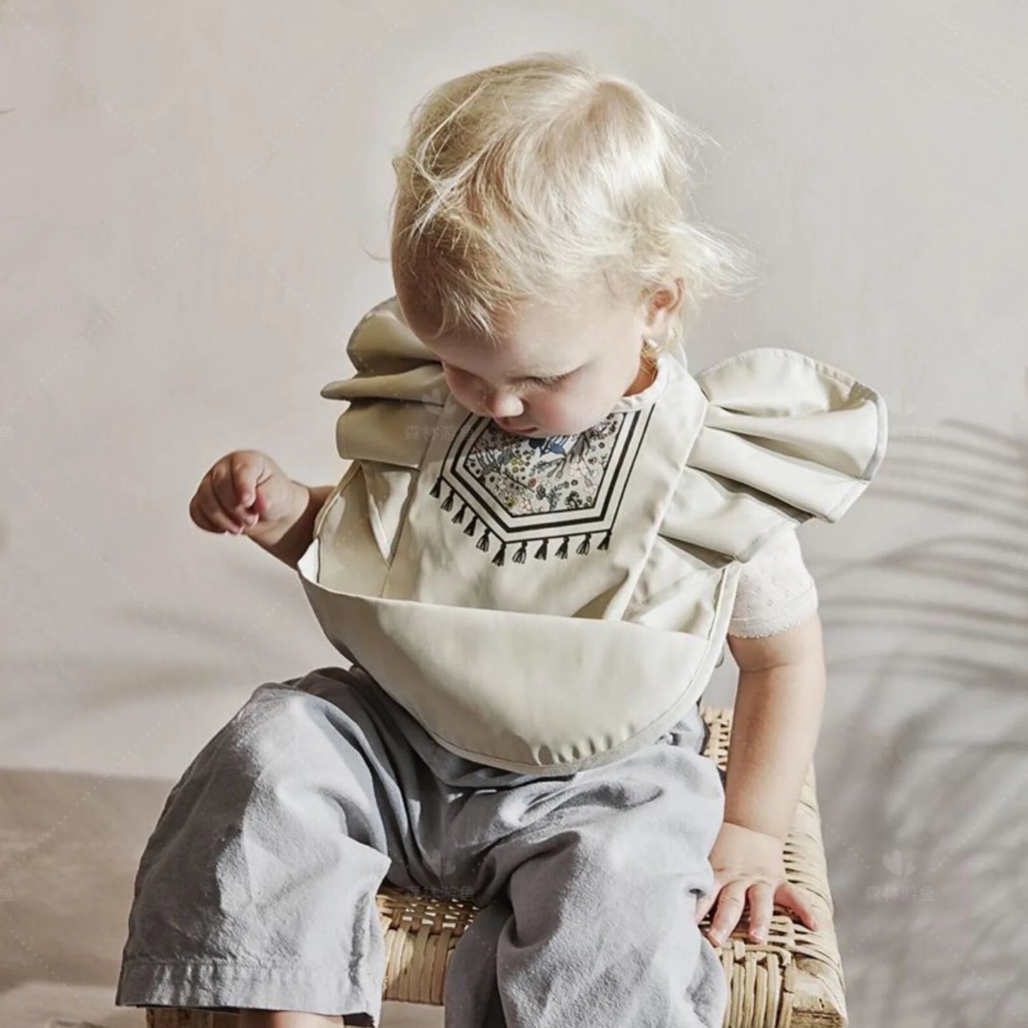 Bavoir bébé imperméable manches courtes à poche - Kassie